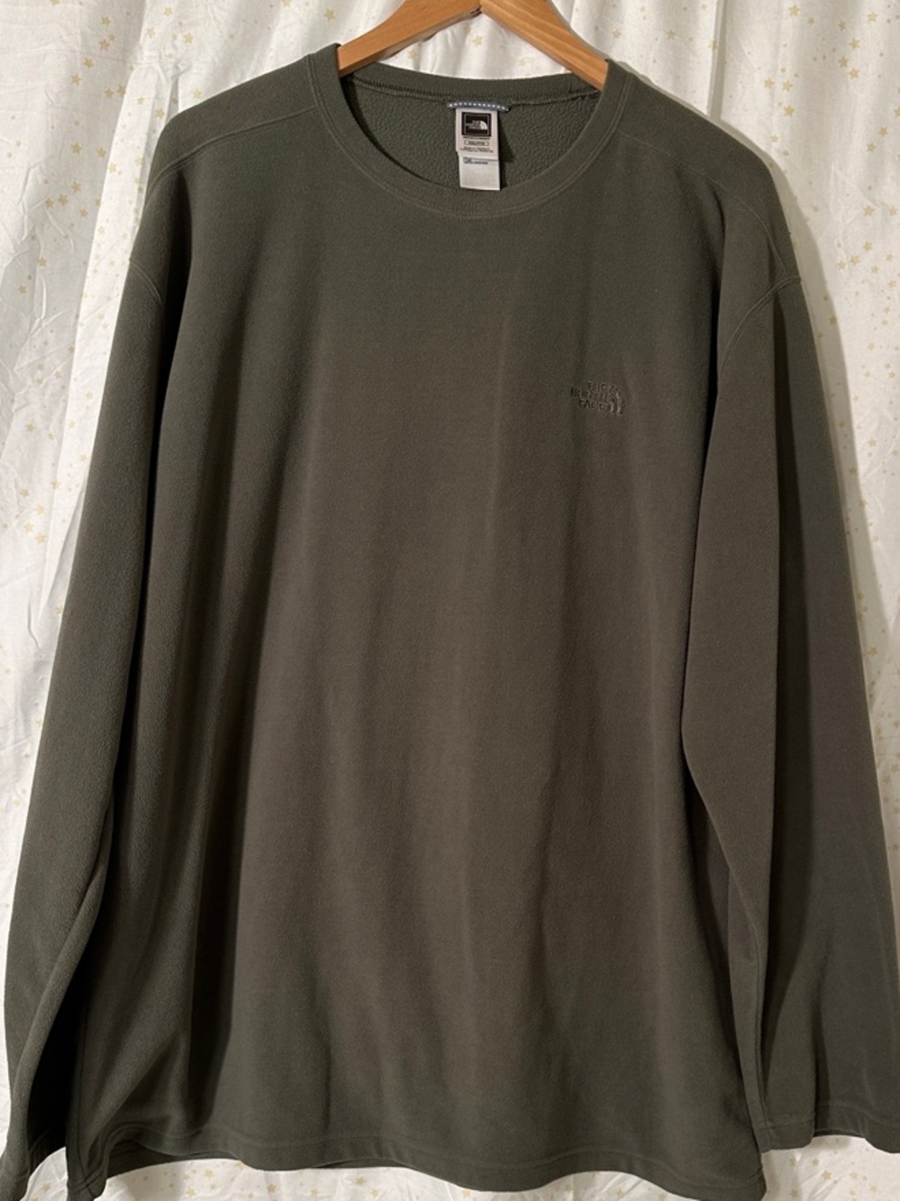 The North Face Men's Long Sleeve Crewneck Shirt - Olive Green